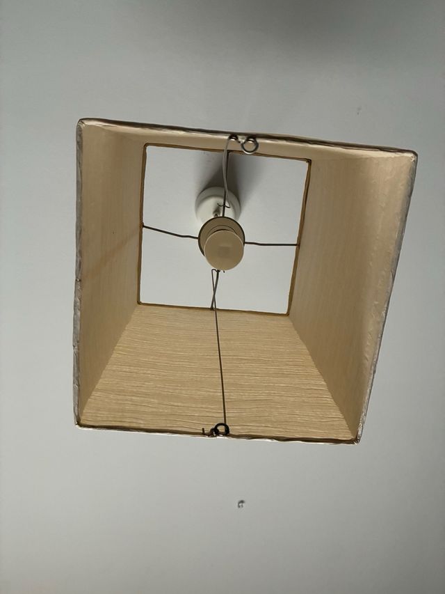 Lámpara de techo rectangular de papel IKEA