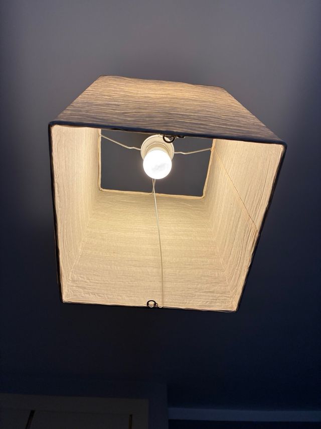 Lámpara de techo rectangular de papel IKEA