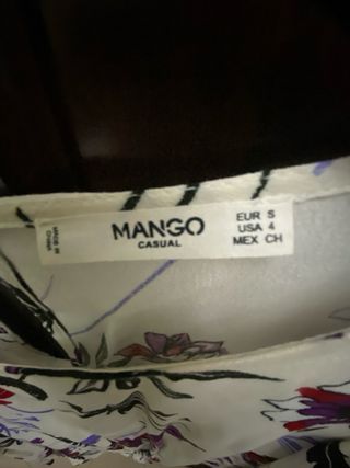 Blusa Mango Estampada Flores Talla L