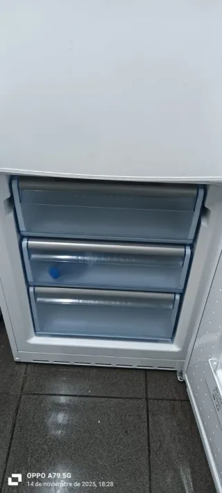 NEVERA COMBI BALAY NO FROST ENERGÍA A+