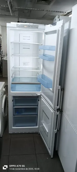 NEVERA COMBI BALAY NO FROST ENERGÍA A+