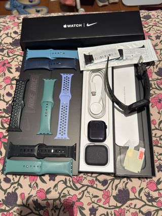 Apple Watch Series 7 45MM Nike