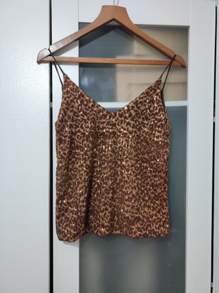 Top lentejuelas animal print
