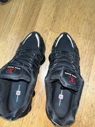 Nike Shox Negras