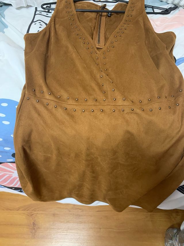 Vestido Boho con tachuelas