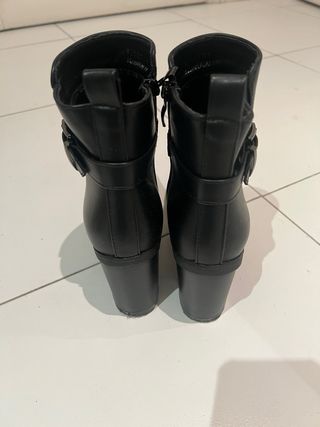 Botines negros tacón medio talla 37