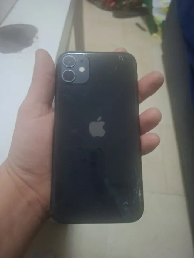 iPhone 11 Negro Original
