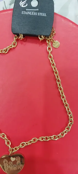 Collana donna con ciondolo famiglia e casa