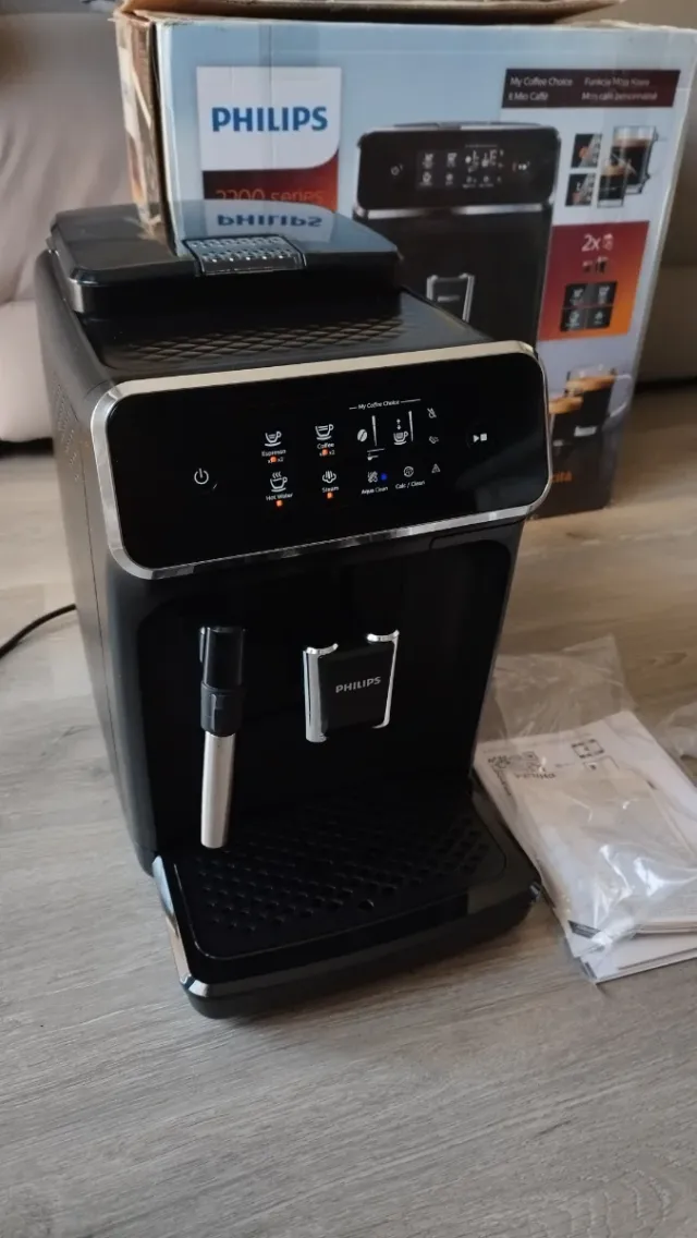 Cafetera superautomática Philips EP2220.