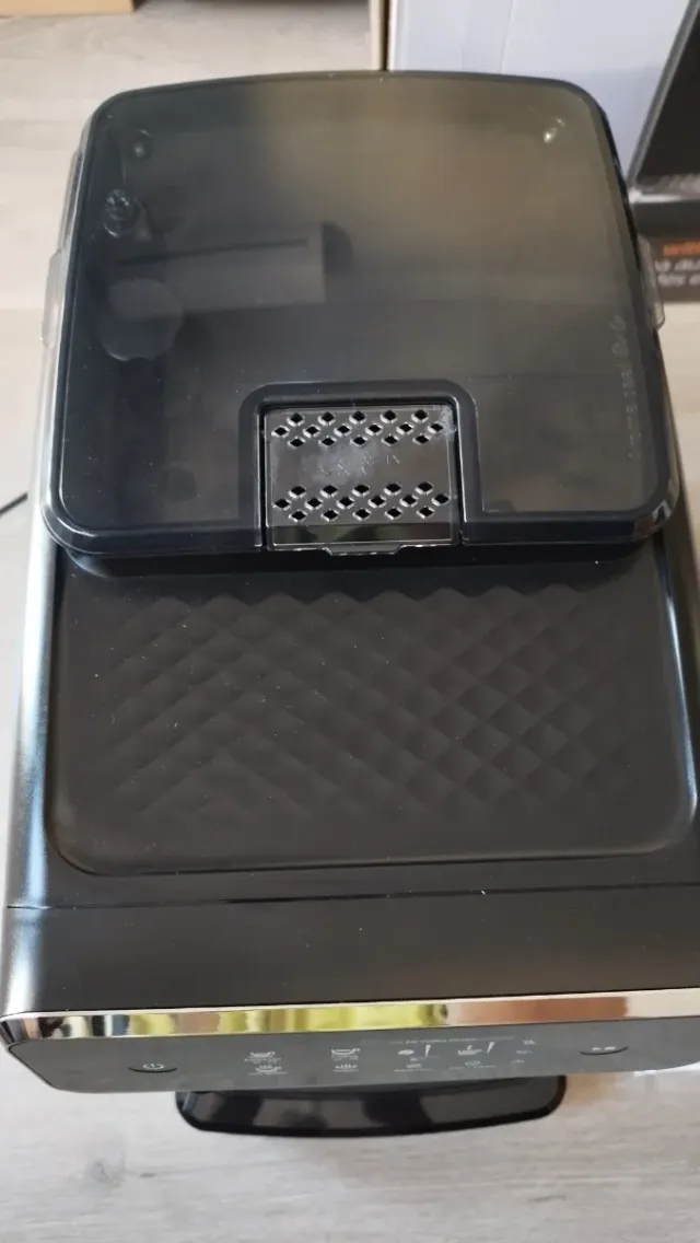 Cafetera superautomática Philips EP2220.