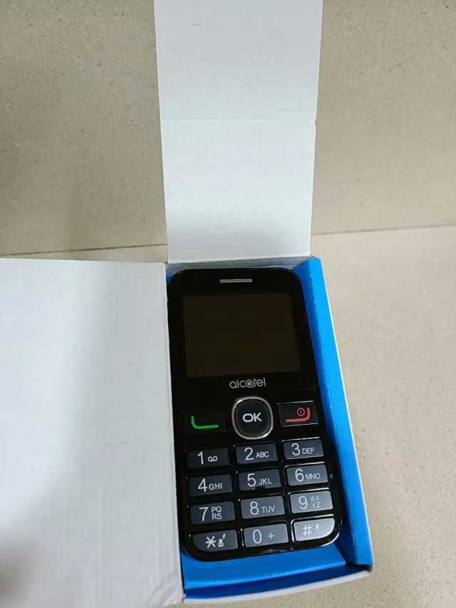 Teléfono Móvil Alcatel 2008D Negro