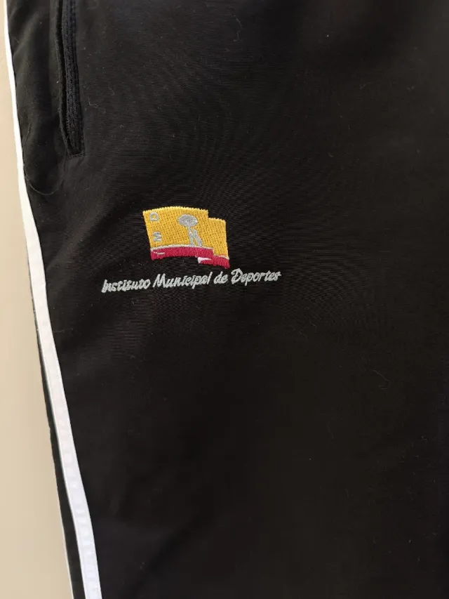 Pantaloni sportivi Adidas neri taglia L