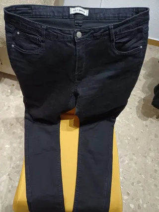 Pantalón Negro Pimkie Talla 40