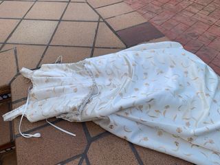 Vestido de Novia Pronovias Blanco y Dorado