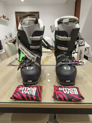 Botas de esquí Salomon 24.5 + accesorios