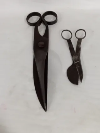 Tijeras antiguas de metal
