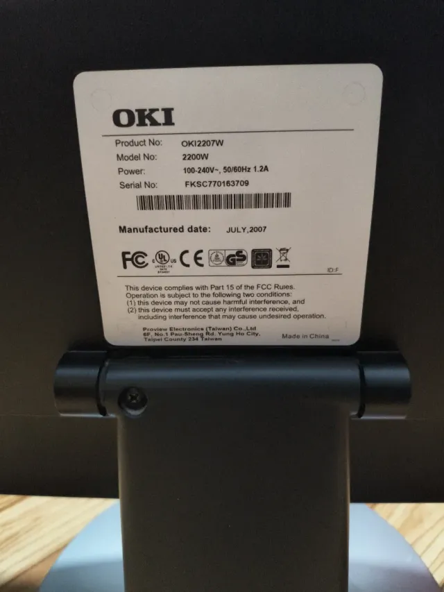 Monitor OKI 22"