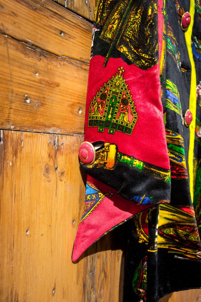 Chaqueta de diseño vanguardista multicolor