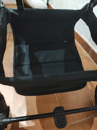 URGE POR ESPACIO Carrito Asalvo Dubai2 Negro Trio