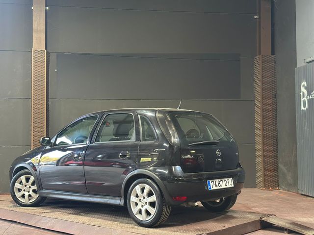 Opel Corsa 2005