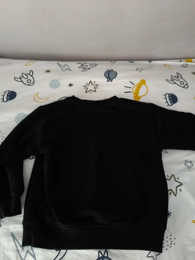 Sudadera negra Zara niño talla 116