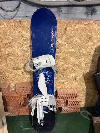 Tabla  y fijaciones Nidecker Chill 45