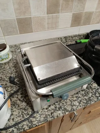 Parrilla Eléctrica Lacor