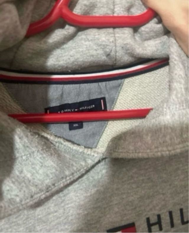 Sudadera Tommy Hilfiger Gris