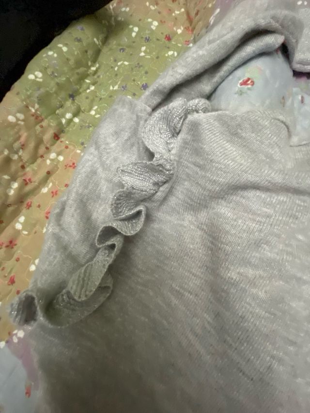 Jersey gris plata con brillos