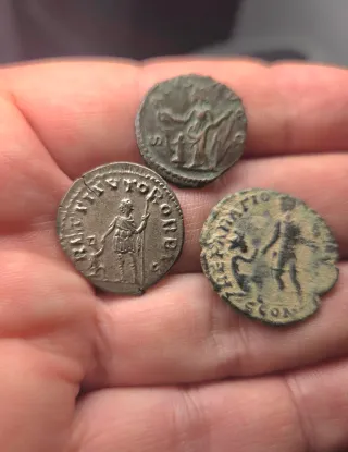 Lote de 3 Monedas Romanas
