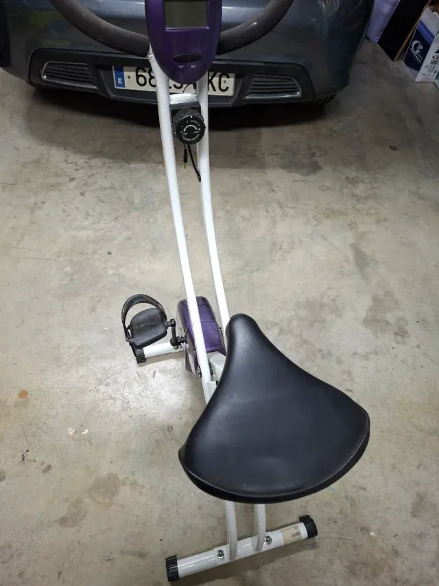 Bicicleta Estática Plegable Morada