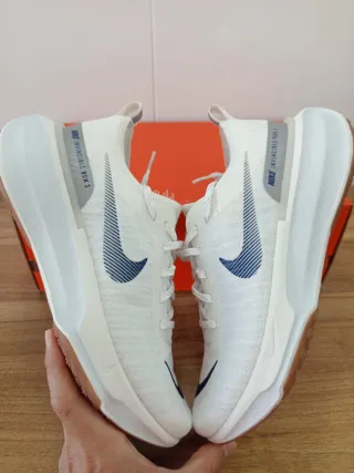 Nike ZoomX Invincible Run FK 3 Talla 42.5