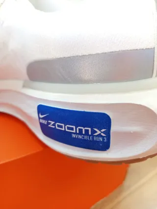 Nike ZoomX Invincible Run FK 3 Talla 42.5