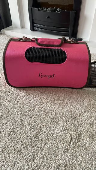 Transportín para gatos rosa y marrón