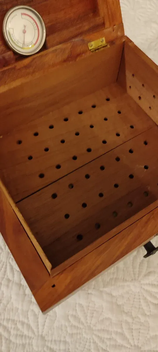 Humidifacor de puros de madera