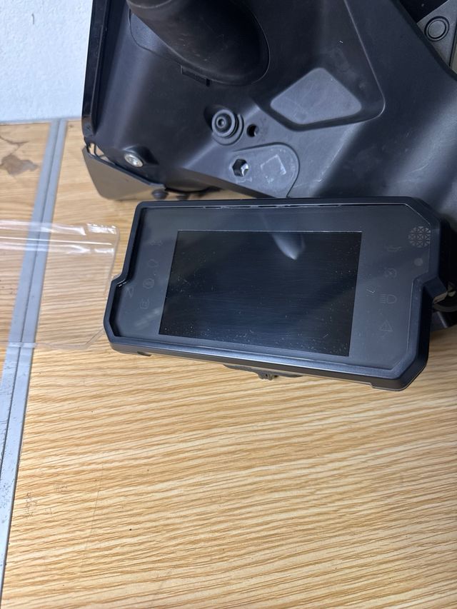 Pantalla tablero ktm 390 adventure