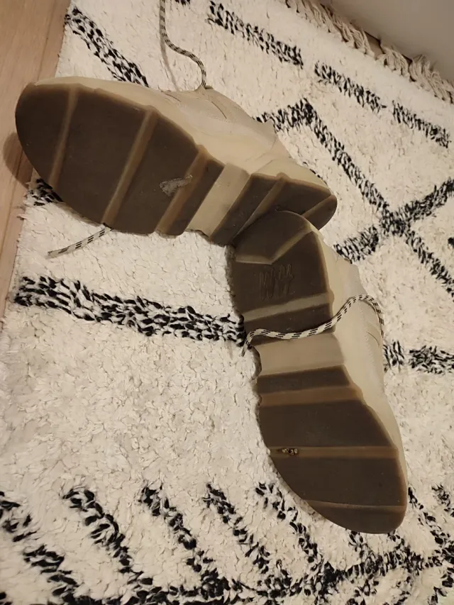 Zapatillas H&M Beige