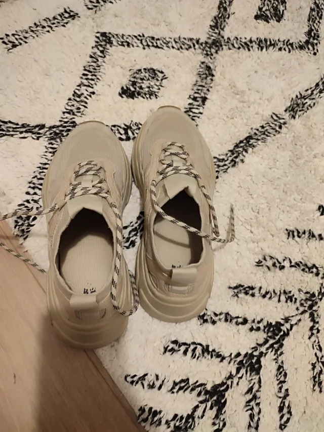 Zapatillas H&M Beige