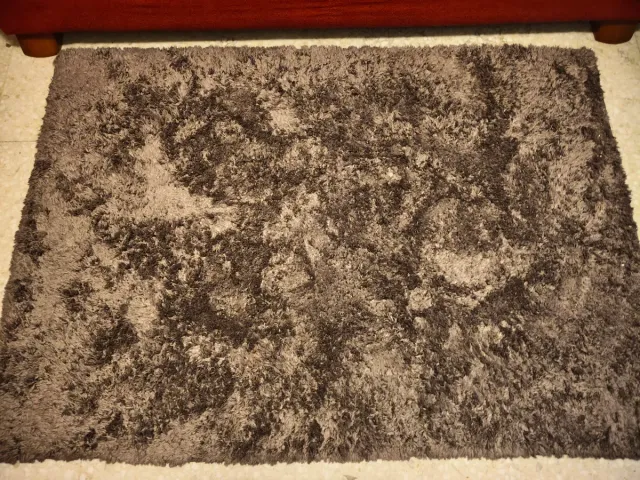 Alfombra de poliéster malva oscuro