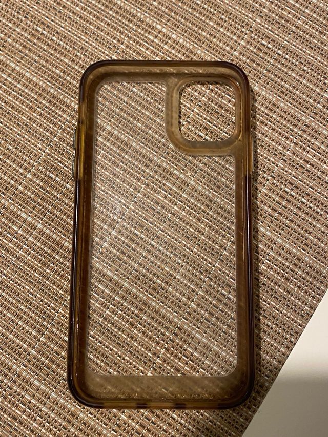 Funda iPhone 11 Transparente Gruesa