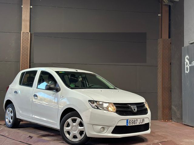 Dacia Sandero 2016