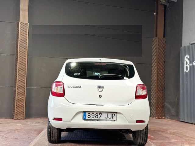 Dacia Sandero 2016