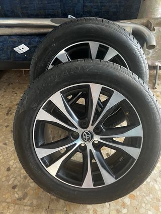 Llantas Toyota R18