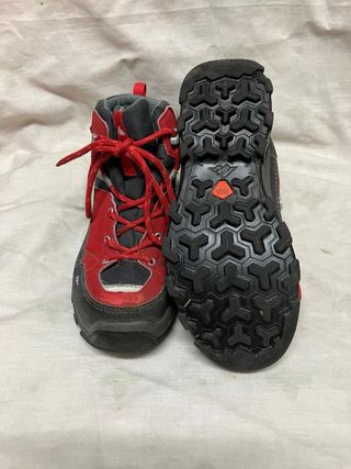 Botas de monte niño/a Talla 33