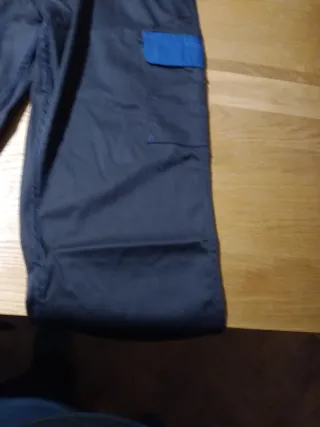 Pantalón de trabajo azul y negro