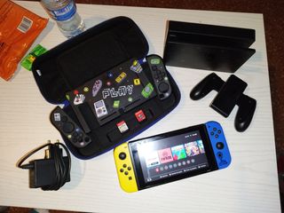 Nintendo Switch edizione Fortnite come nuova in vendita per non utilizzo