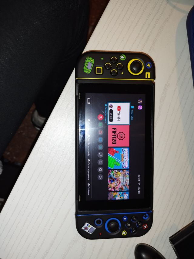 Nintendo Switch edizione Fortnite come nuova in vendita