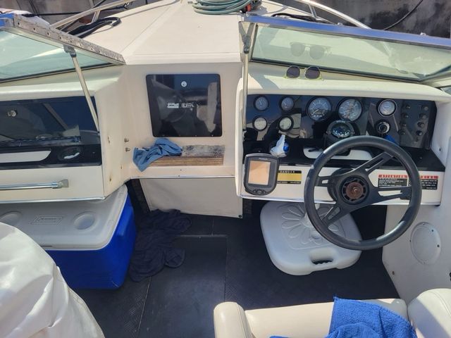 Barco con motor averiado