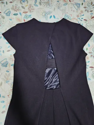 Vestido negro Mango espalda abierta