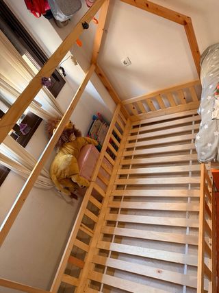 Cama Montessori Madera Natural 90x190 con colchón